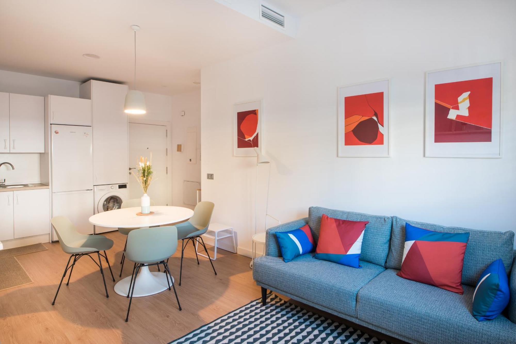 Cozy Modern Flat Terrace 2 Bedrooms 2 Bathrooms Lägenhet *